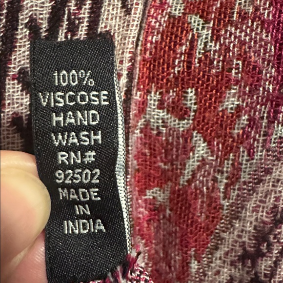 Sacred Threads Paisley Fringe Scarf/Wrap/Shawl/Pashmina - Picture 5 of 7